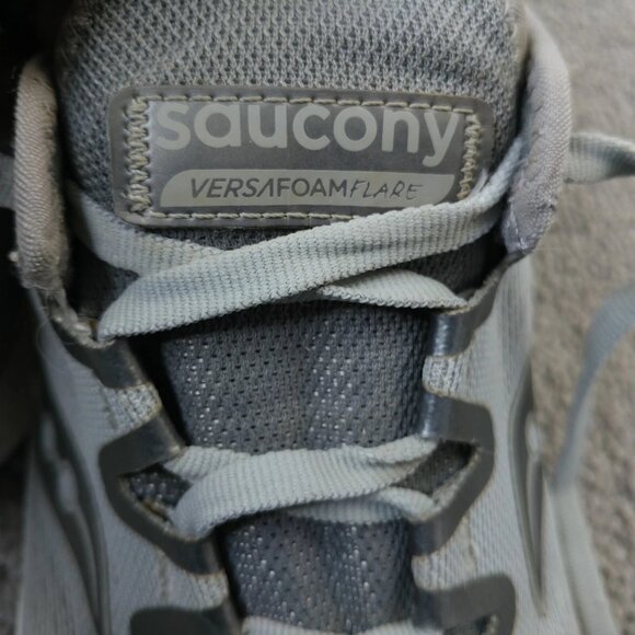 Saucony VersaFoam Flame Mens Size 11 Running Shoes Gray Mesh Sneakers Low Top - Picture 9 of 10